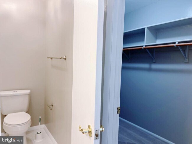 Building Photo - 8141 Needwood Rd