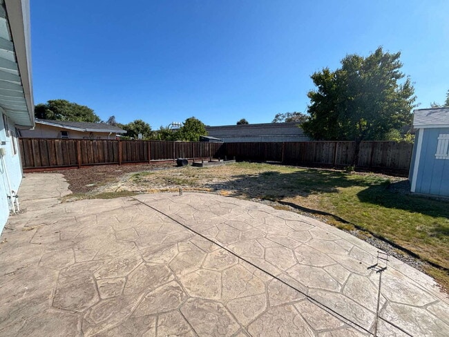 Building Photo - "Charming 3-Bed Concord Gem with Granite C...