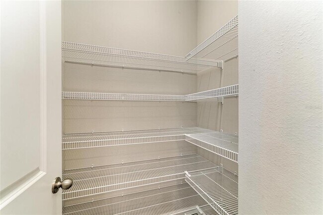 Building Photo - 11607 Brookside Dr