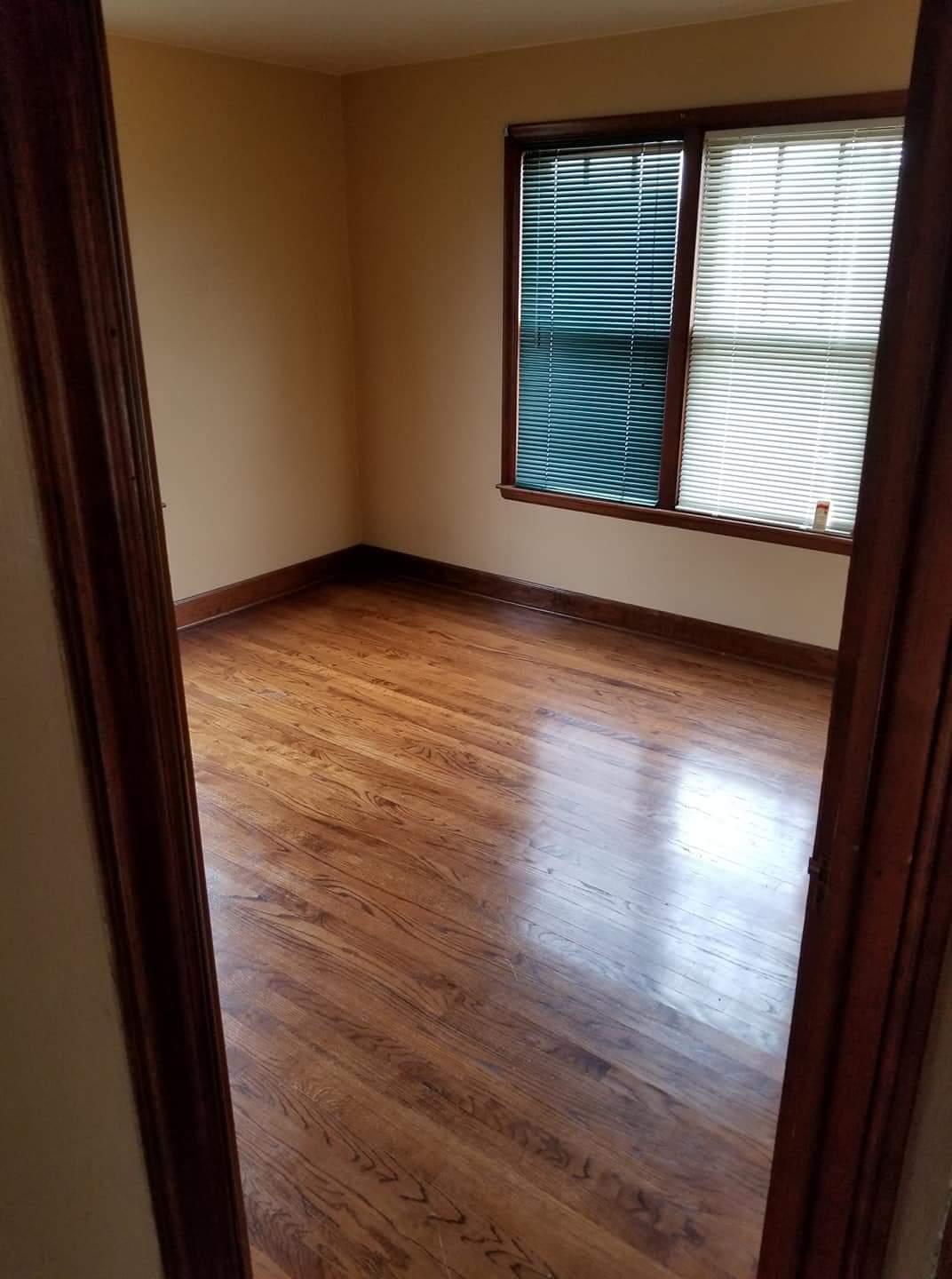 Building Photo - 936 Garfield St