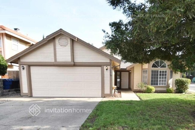 Building Photo - 178 Pinedale Ave