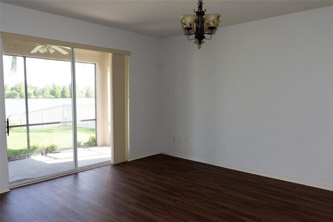 Building Photo - 2504 Ladoga Dr