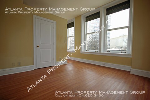 Building Photo - 57 Forsyth St. #4H