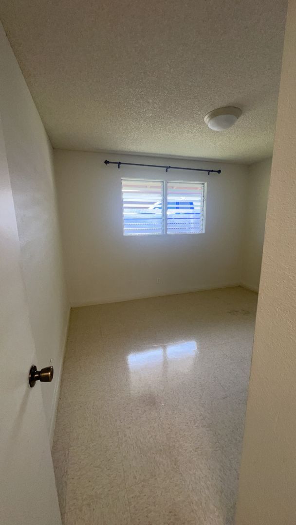 Building Photo - 1638 Ala Makani Pl