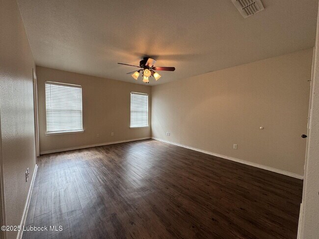 Building Photo - 9312 Quitman Ave