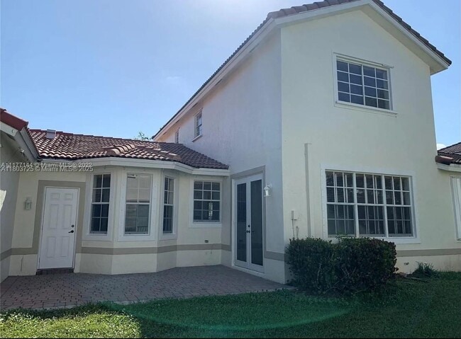 Building Photo - 2614 SW 188th Ave