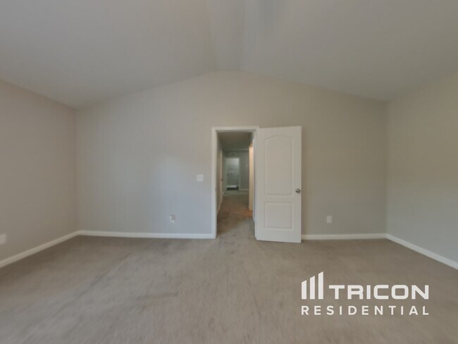 Building Photo - 2214 Turtle Point Road Charlotte NC