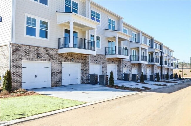 Building Photo - 4551 High Rdg Ct