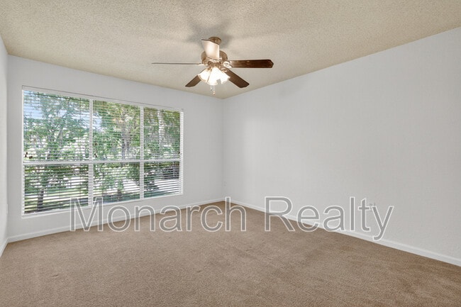 Building Photo - 1810 NW 23rd Blvd