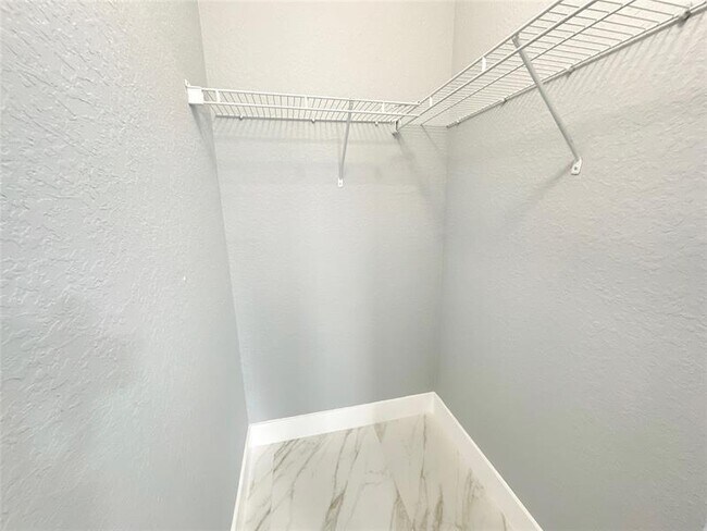 Building Photo - 2310 Shoma Ln