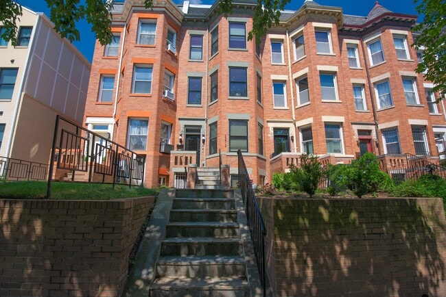 Primary Photo - 3212 13th St NW
