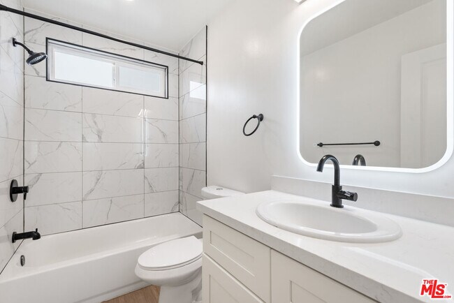 Building Photo - 3707 S Canfield Ave