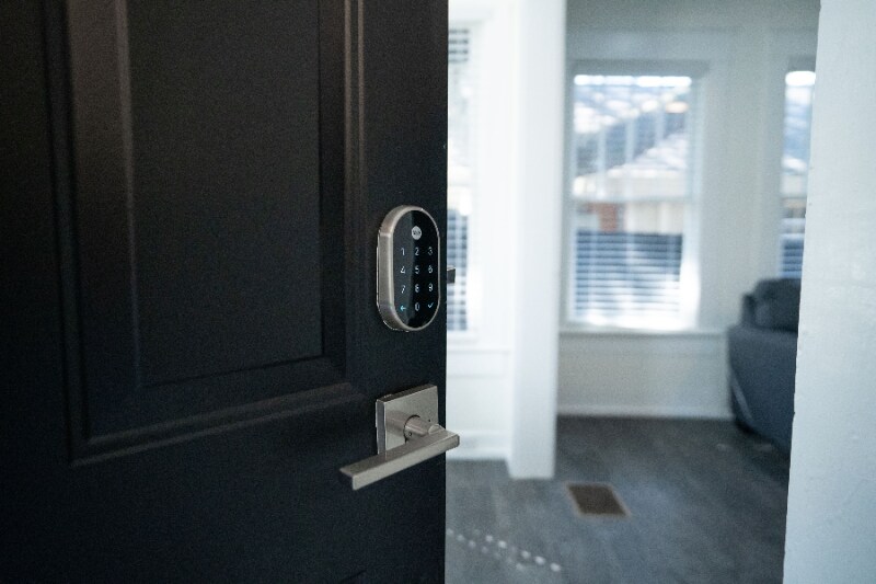 Building Photo - 2009 W Dekle Ave