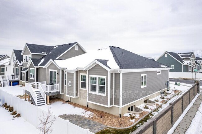 Building Photo - 2428 N 4120 W