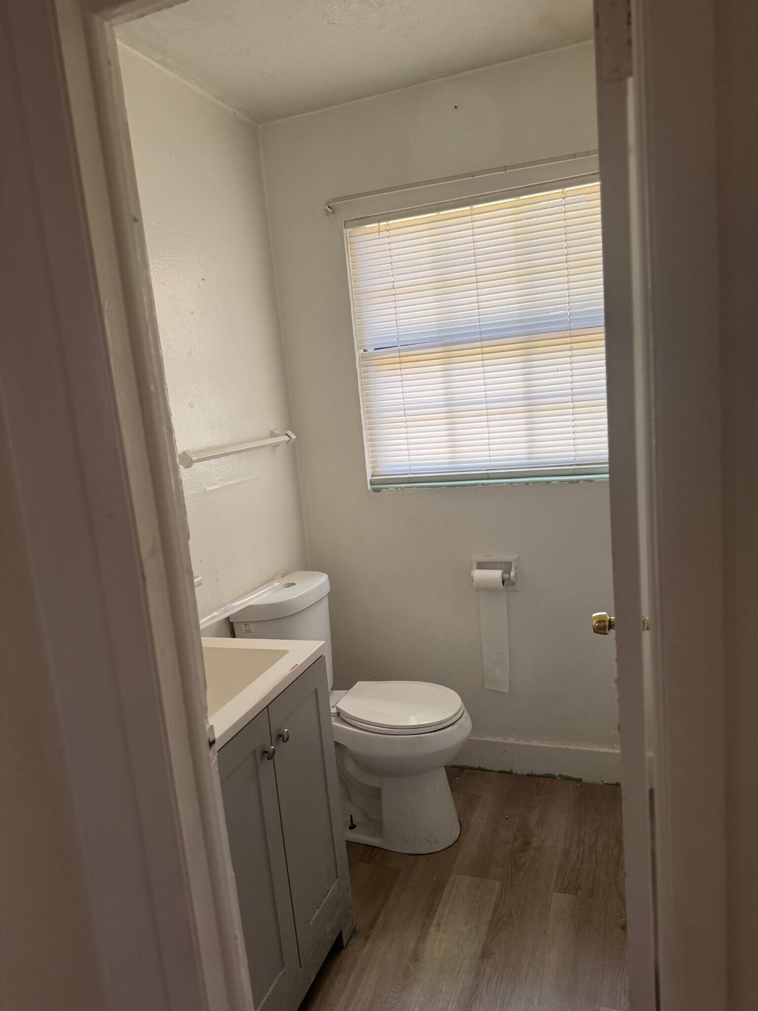 Building Photo - 4839 Rochdale Rd