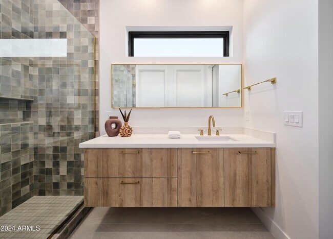 Building Photo - 13649 N 88th Pl