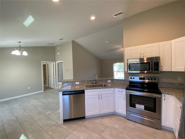 Building Photo - 16040 SW 21st Ct