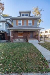 Building Photo - 2708 Olive St
