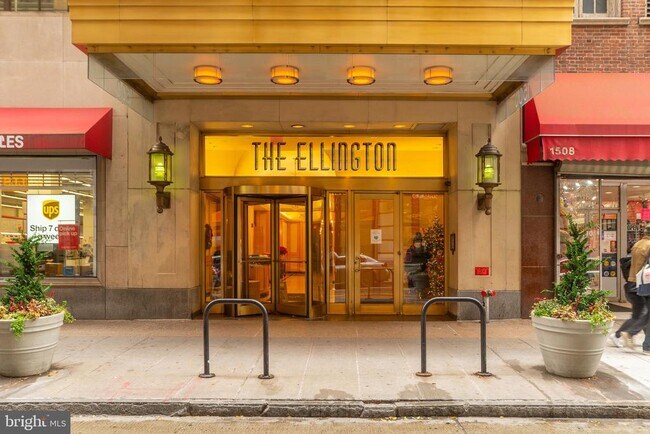 Building Photo - 1500 Chestnut St