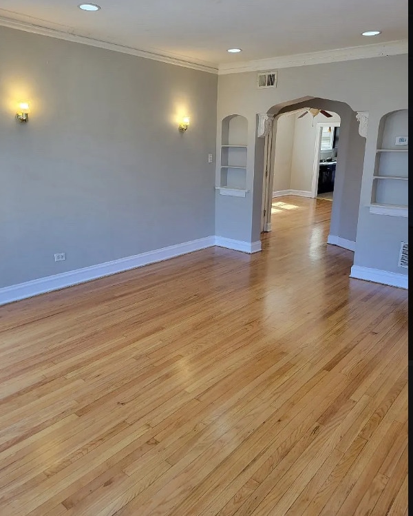 Building Photo - 7806 S Winchester Ave