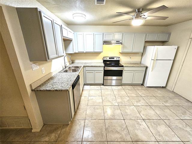 Building Photo - 724 Bluebonnet Dr