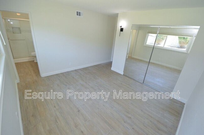 Building Photo - 3469 Austin Ave