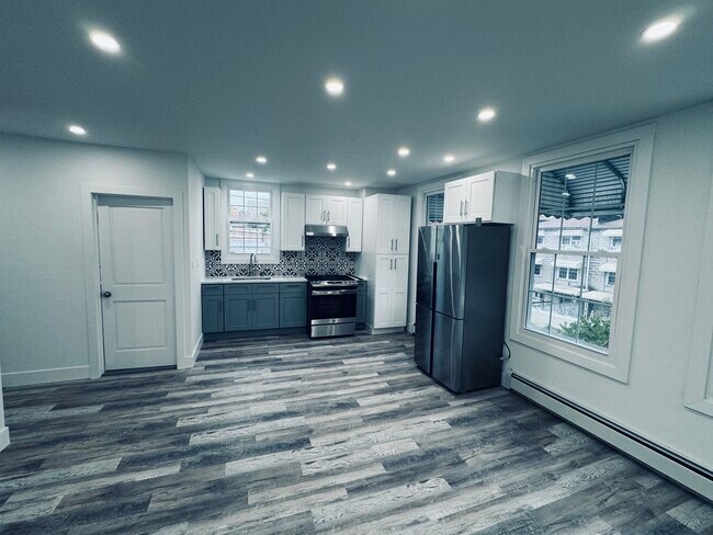 2nd Flr - Kitchen - 4025 Edson Ave