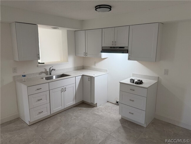 Building Photo - 2713 Adams St W