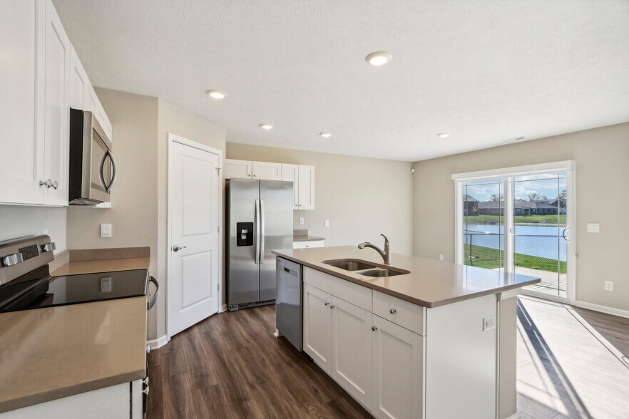 Building Photo - 604 Marsh Aster Dr