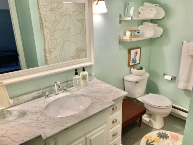 Building Photo - 1008 Princeton Ave