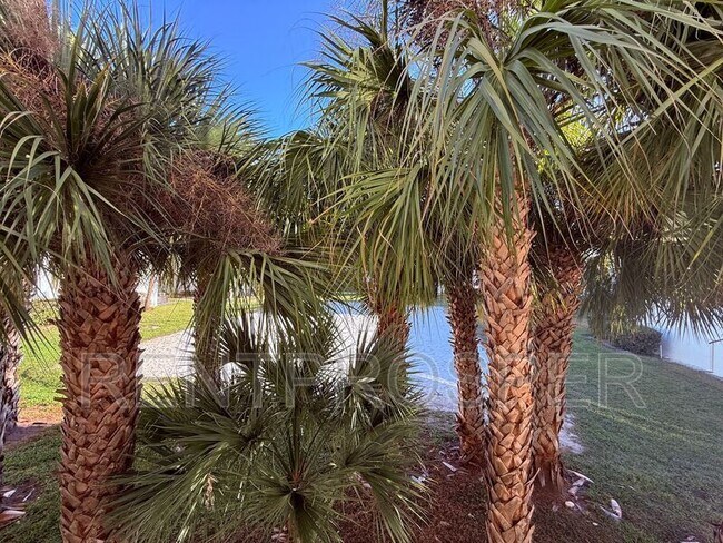 Building Photo - 4111 S Semoran Blvd