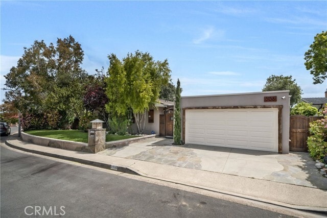 Building Photo - 3138 Bonn Dr