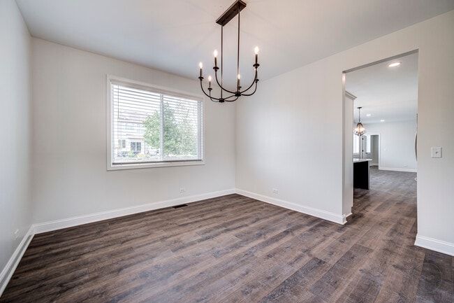 Building Photo - 12948 Parterre Pl