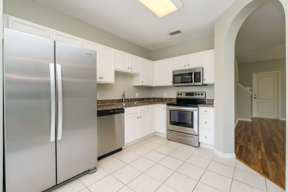 Building Photo - 10621 Navigation Dr