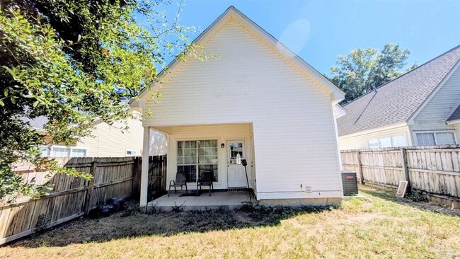 Building Photo - 216 Wildflower Ln