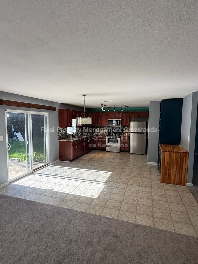 Building Photo - 1455 Bearsden Dr