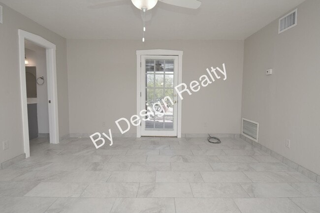 Building Photo - Catalina Foothills 1 Bed 1 Bath Stand Alone Home - Natural Desert Surroundings