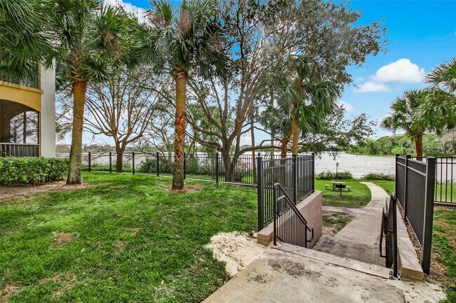 Building Photo - 1275 Lake Shadow Cir