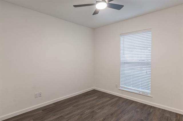 Building Photo - 538 Hawthorne Dr