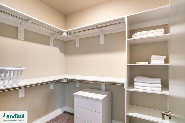 Building Photo - 1535 Canal St