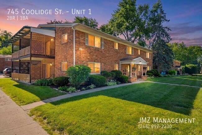 Building Photo - 745 Coolidge St