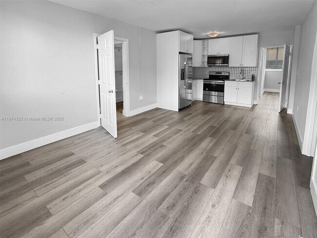 Primary Photo - 6647 SW 59th Pl