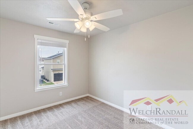 Building Photo - Your Clinton Haven – Modern, Spacious, and...