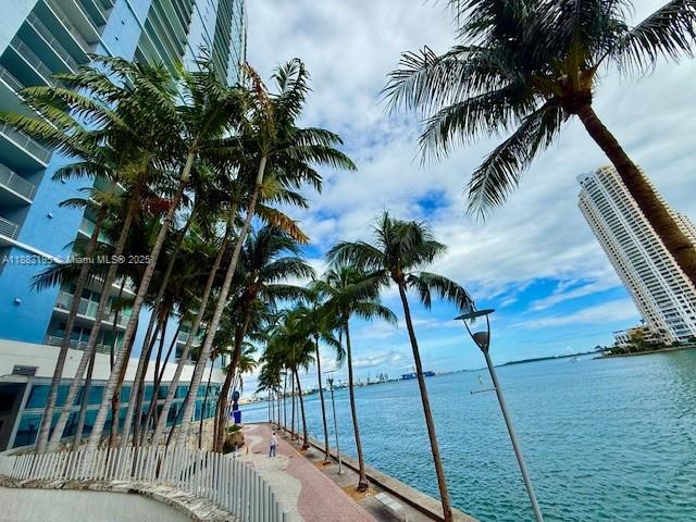 Building Photo - 325 S Biscayne Blvd