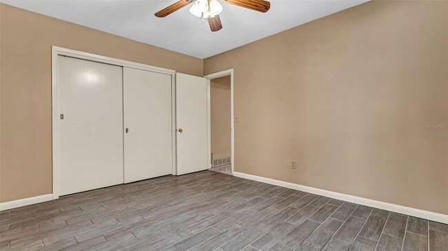 Building Photo - 1460 S Betty Ln