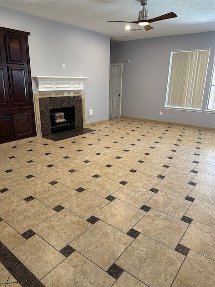 Building Photo - 14310 Cypress Green Dr