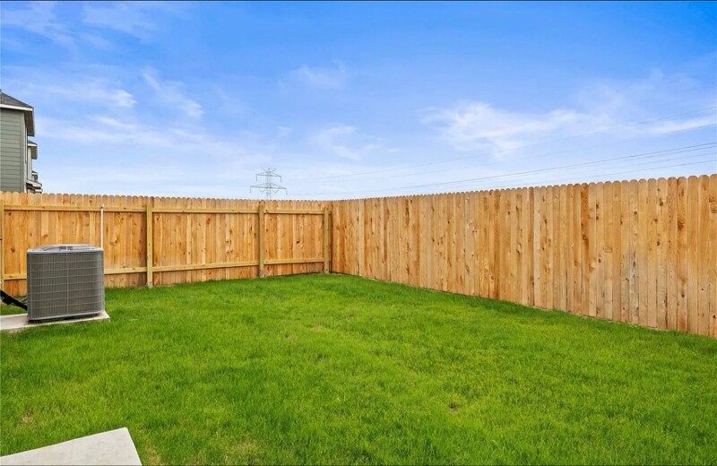 Building Photo - 116 Kendall Ln