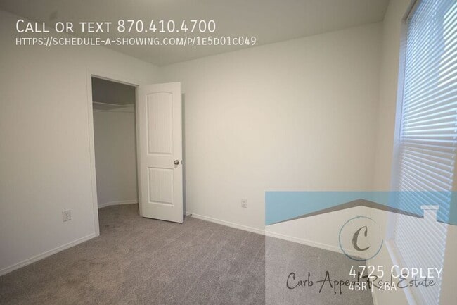 Building Photo - 4725 Copley-