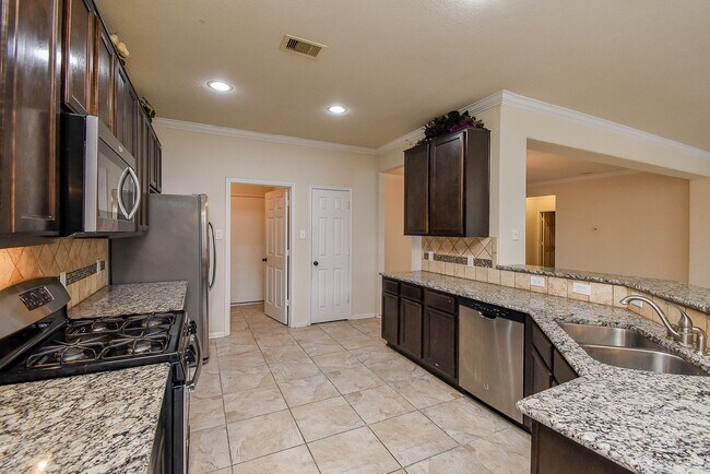 Building Photo - 20810 Fair Walnut Way