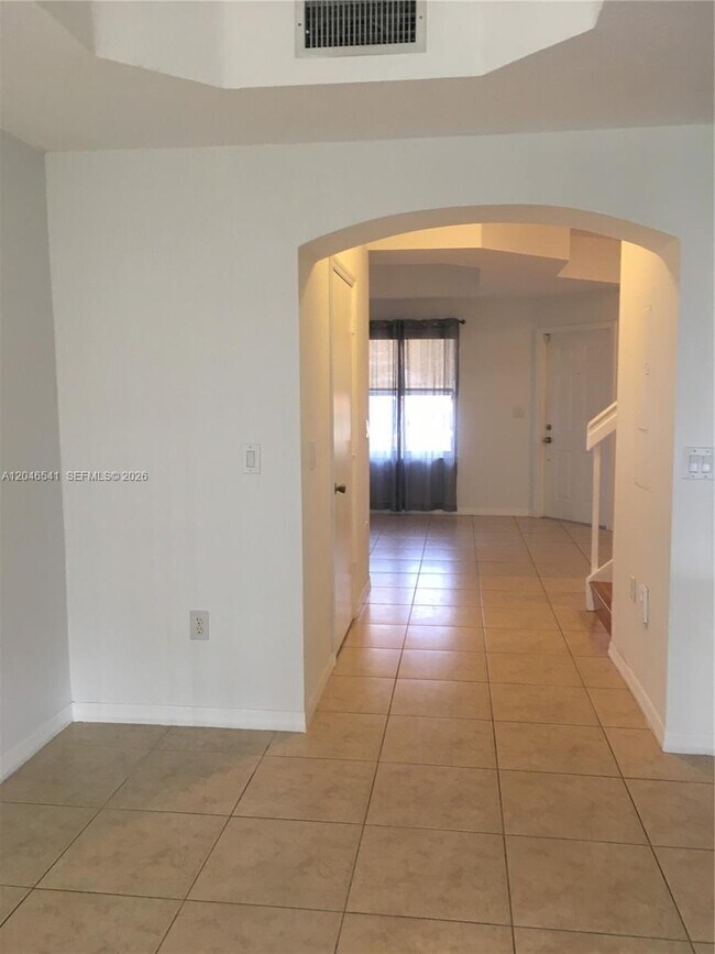 Building Photo - 11528 NW 60th Terrace